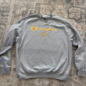 Wilfred Laurier University Champion Crewneck Grey Size Large